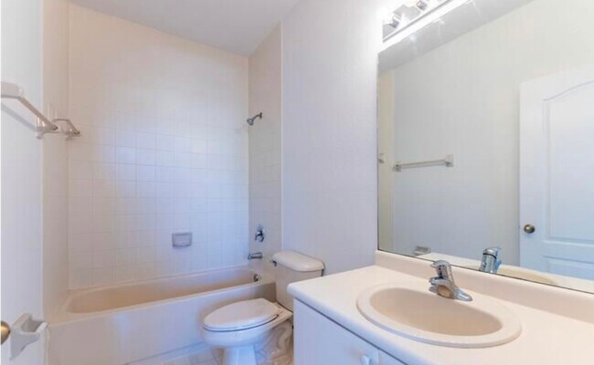 Building Photo - 17530 NW 68th Ave