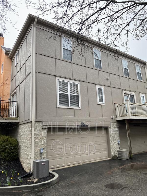 933 Spur Ln, Indianapolis, IN 46220 House Rental in Indianapolis, IN