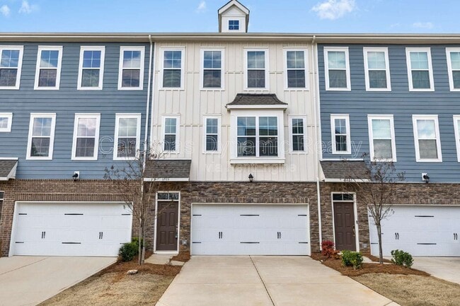 Building Photo - 6985 Waterstone Dr