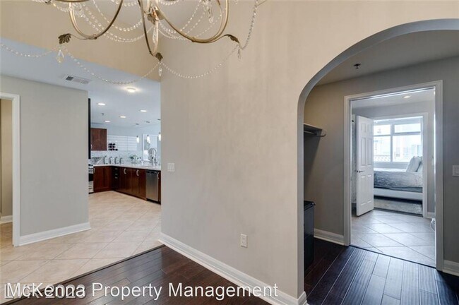 Foto del edificio - 2 br, 2.5 bath House - 150 Las Vegas Blvd ...