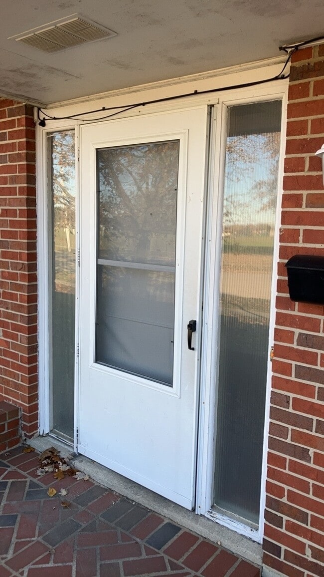 Foto del edificio - 970 W Alkaline Springs Rd