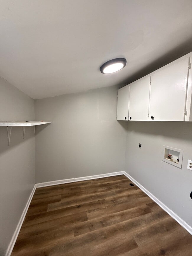 Building Photo - 15425 TN-59