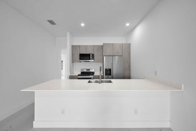 Foto del edificio - 747 Alabama Rd S