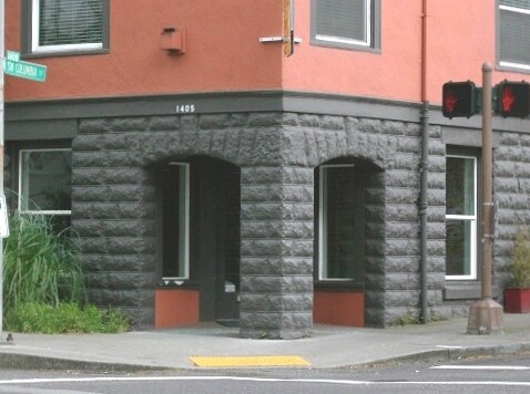 Foto principal - 1405 SW 11th Ave