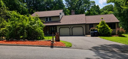 Building Photo - 61 Punkup Rd