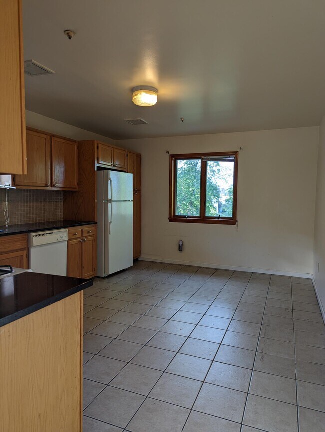 11 Irving Plz, Harrison, NY 10528 Townhome Rentals in Harrison NY