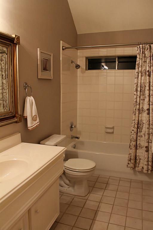 Foto del edificio - 3735 Paigewood Dr