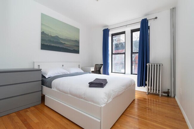 Foto del edificio - 334 E 96th St