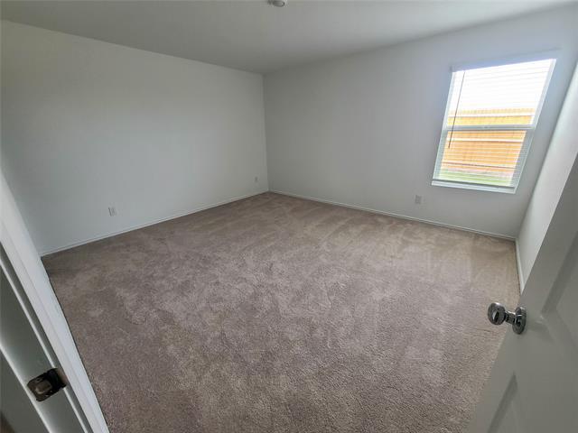 Foto del edificio - 921 Mountain Laurel Rd