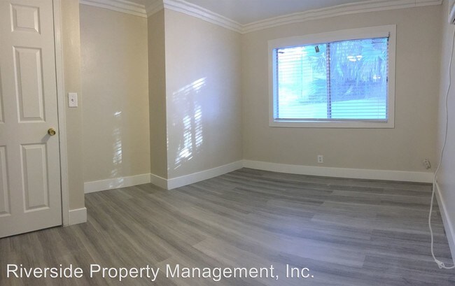 Building Photo - 915 Paseo Grande