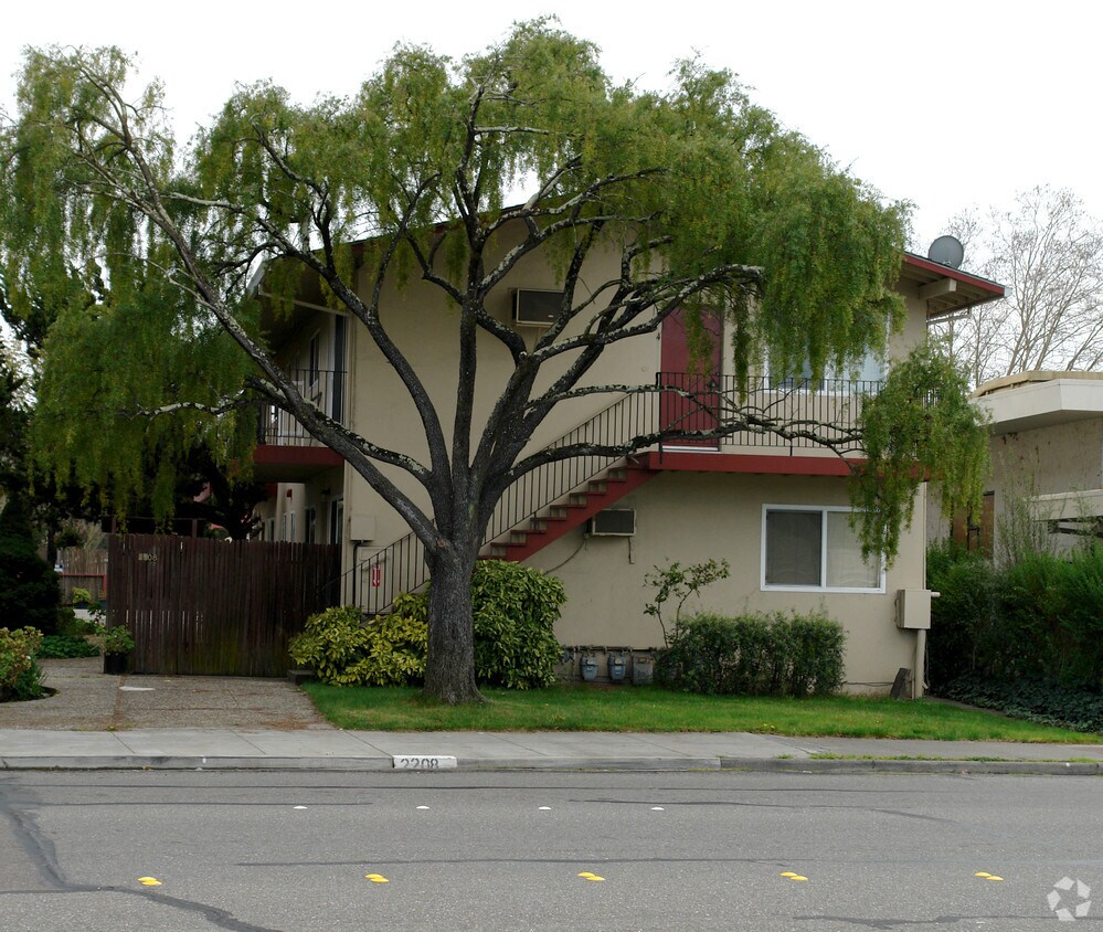 Building Photo - Auletta Apartments