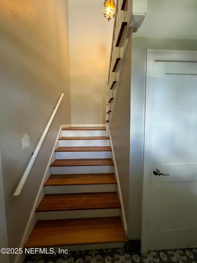 Foto del edificio - 1789 River Rd