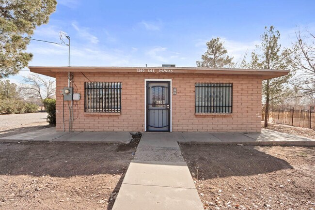 Foto del edificio - 1260 Las Pompas Rd