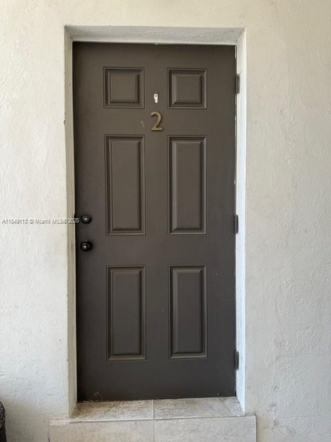 Foto del edificio - 560 NE 69th St