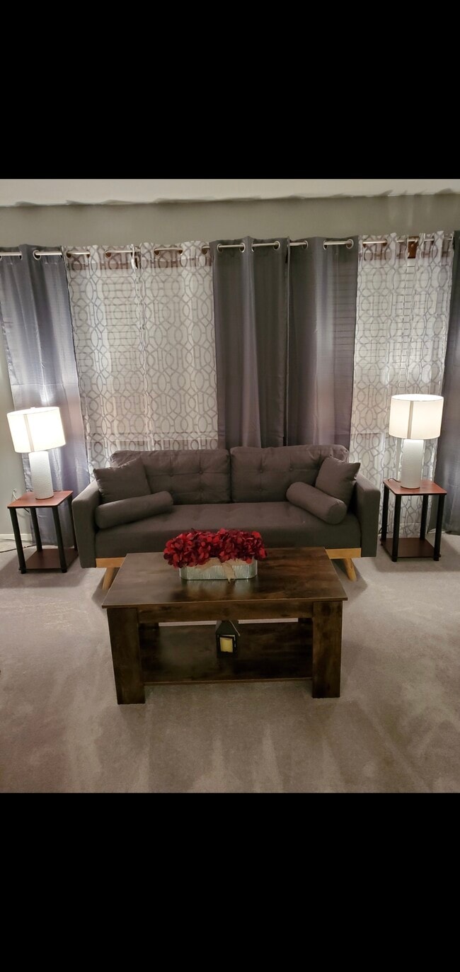 32850 Aurora Rd Unit 101, Solon, OH 44139 Condo for Rent in Solon, OH