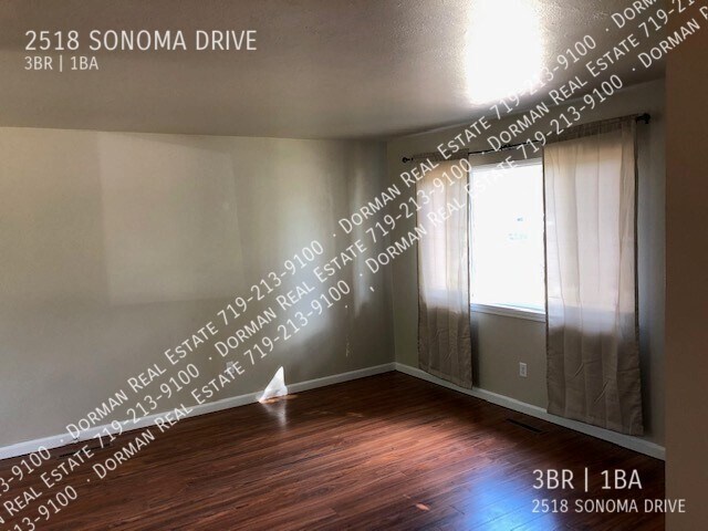 Foto del edificio - 2518 Sonoma Dr