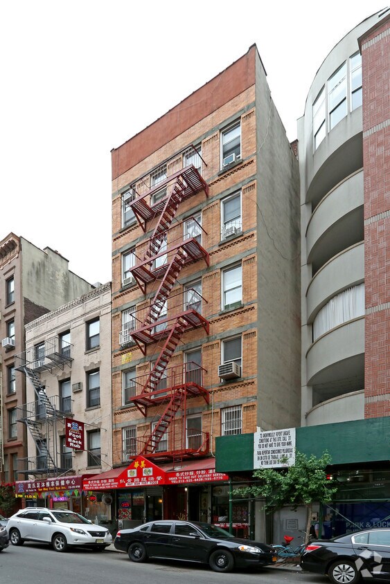 Primary Photo - 190 Hester St