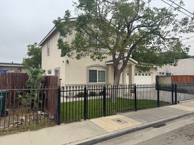 Building Photo - 1231 Saticoy St