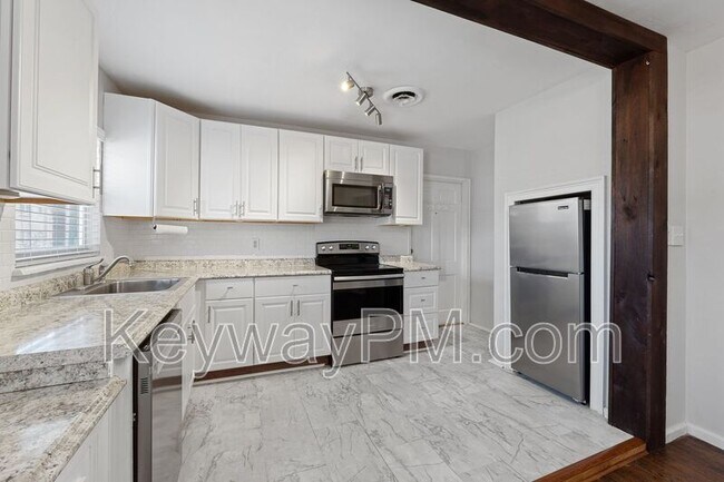 Foto del edificio - 501 Milledge Rd