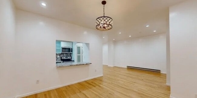 Foto del edificio - 13102b 40th Rd