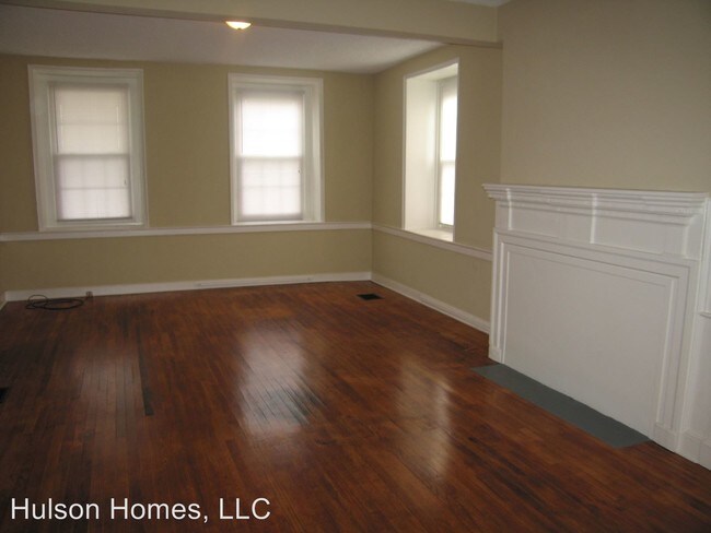 Building Photo - 4875 Hanover Rd