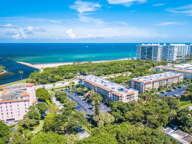 Foto del edificio - 1111 S Ocean Blvd
