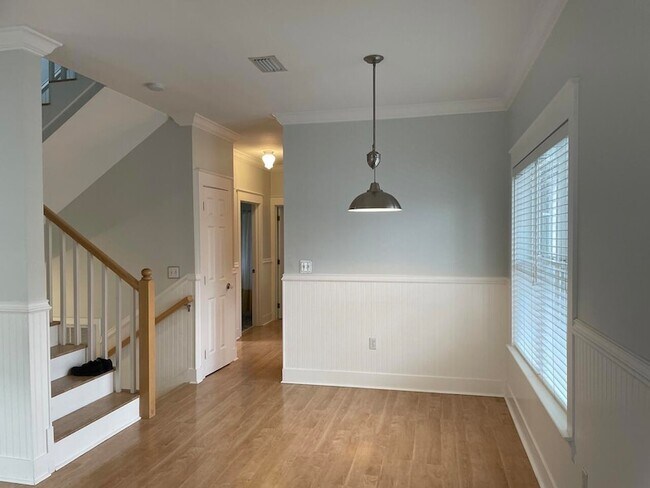 Building Photo - 76 Tradewinds Dr