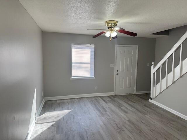 Foto del edificio - 4803 Frontage Rd NW