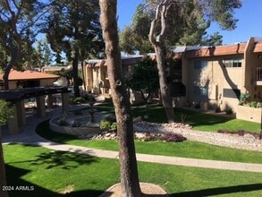 Building Photo - 7436 E Chaparral Rd