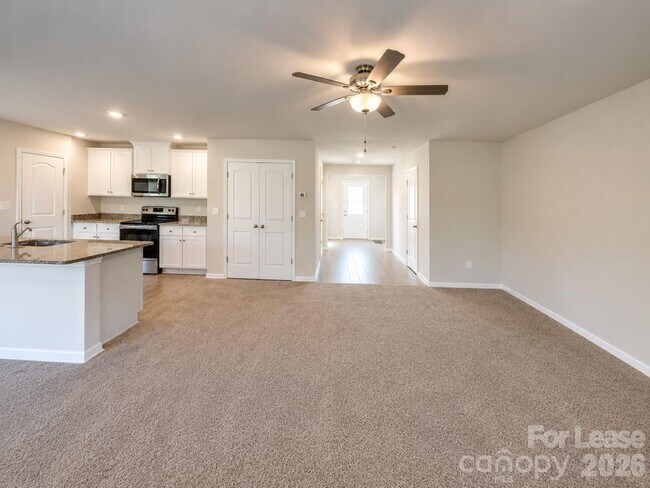 Foto del edificio - 3003 Cres Lk Ln