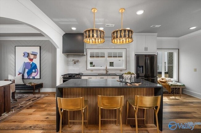 Building Photo - 363 Mose Chapel Rd