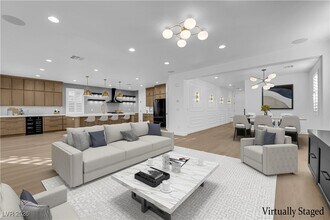 Building Photo - 465 Cabral Peak St