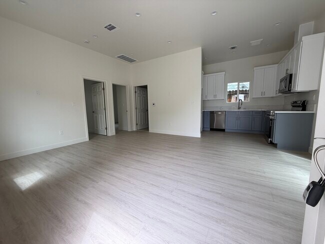 Foto del edificio - 10334 Eldora Ave