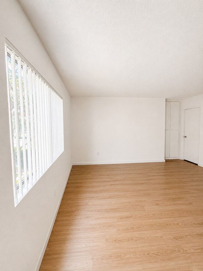 Foto del edificio - 11438 Killion St