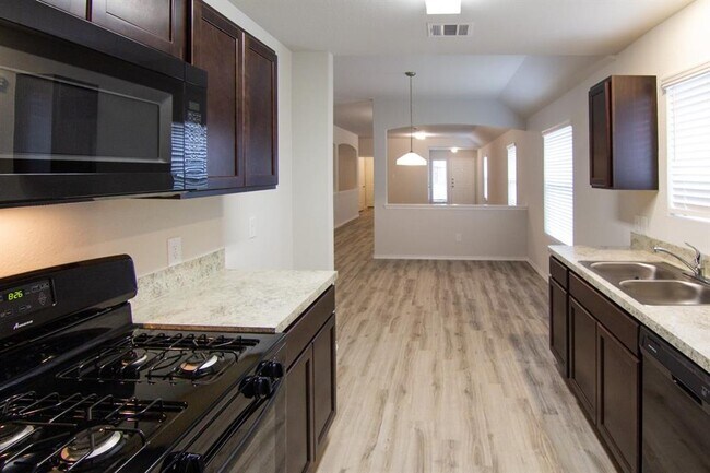 Building Photo - 2534 Coho Dr