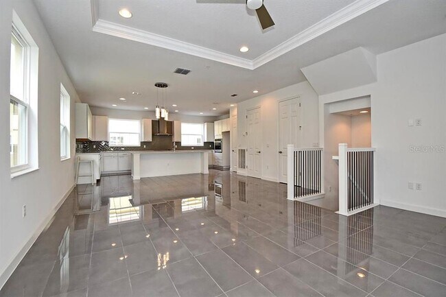 Foto del edificio - 1520 Lake George Dr