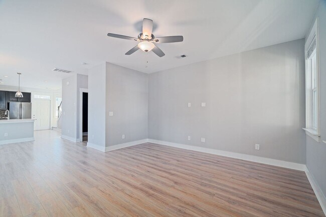 Foto del edificio - Peaceful Park Circle Retreat