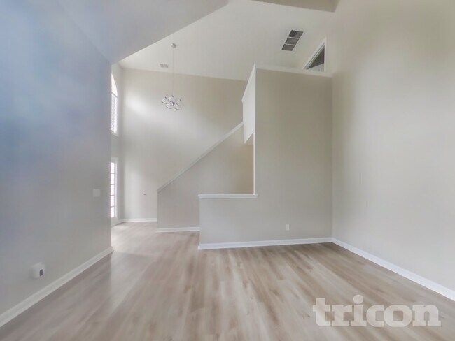 Building Photo - 7201 Monterey Ave