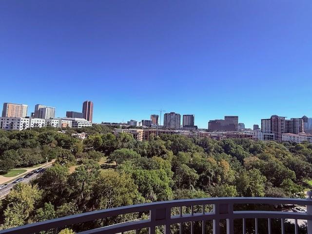 Foto del edificio - 3225 Turtle Creek Blvd Blvd