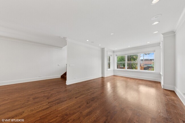 Foto del edificio - 2342 W Melrose St