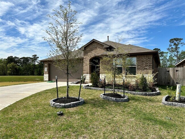 Building Photo - 40503 Birch Shadows Ct
