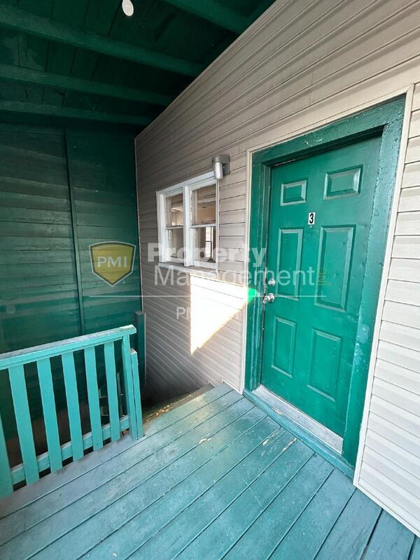 Foto del edificio - 4901 Walsh Ave