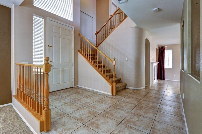 Foto del edificio - 10136 Snow Crest Pl
