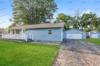 Building Photo - 2238 Cosmos Dr