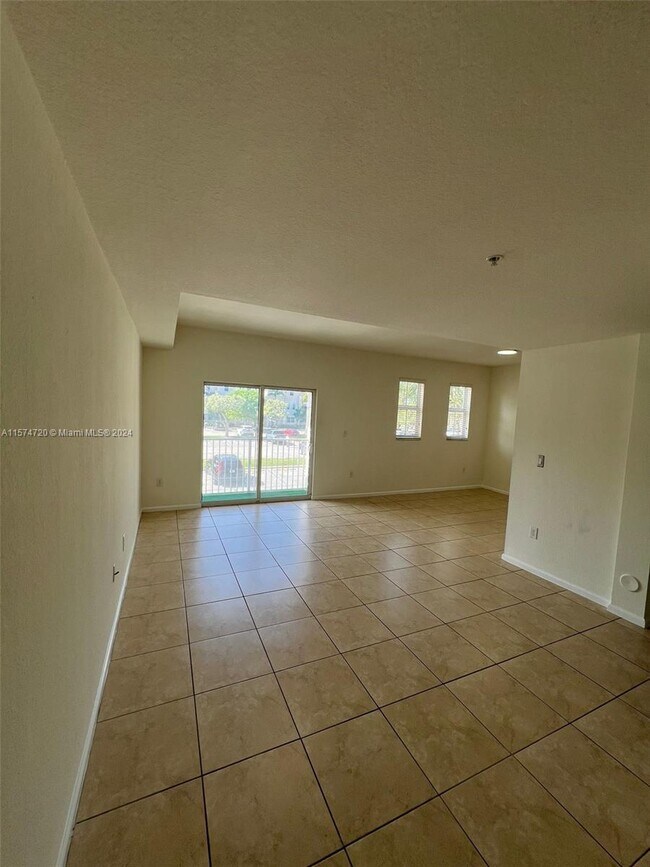 Foto del edificio - 11603 NW 89th St