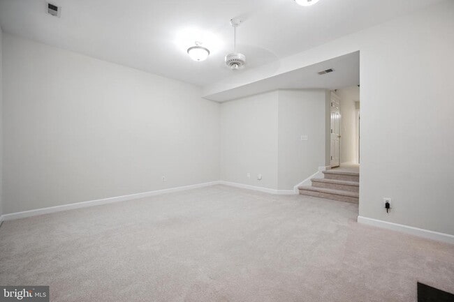 Building Photo - 6696 Debra Lu Way