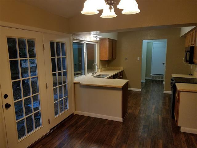 Foto del edificio - 1702 Acorn Dr