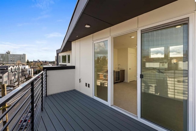 Foto del edificio - 7213 5th Ave NE