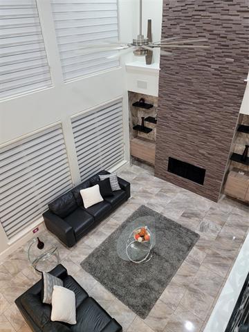 Foto del edificio - 2748 Club Ridge Dr