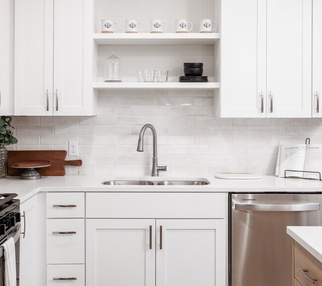 Foto del edificio - The Reserve at Mendota Village